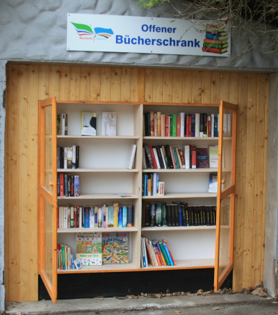 Innenansicht der B&uuml;cherei Cleeberg